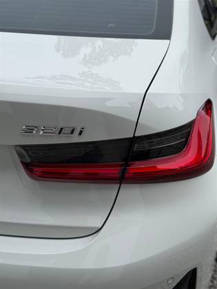 BMW 320i 2.0 16V TURBO FLEX SPORT GP AUTOMÁTICO